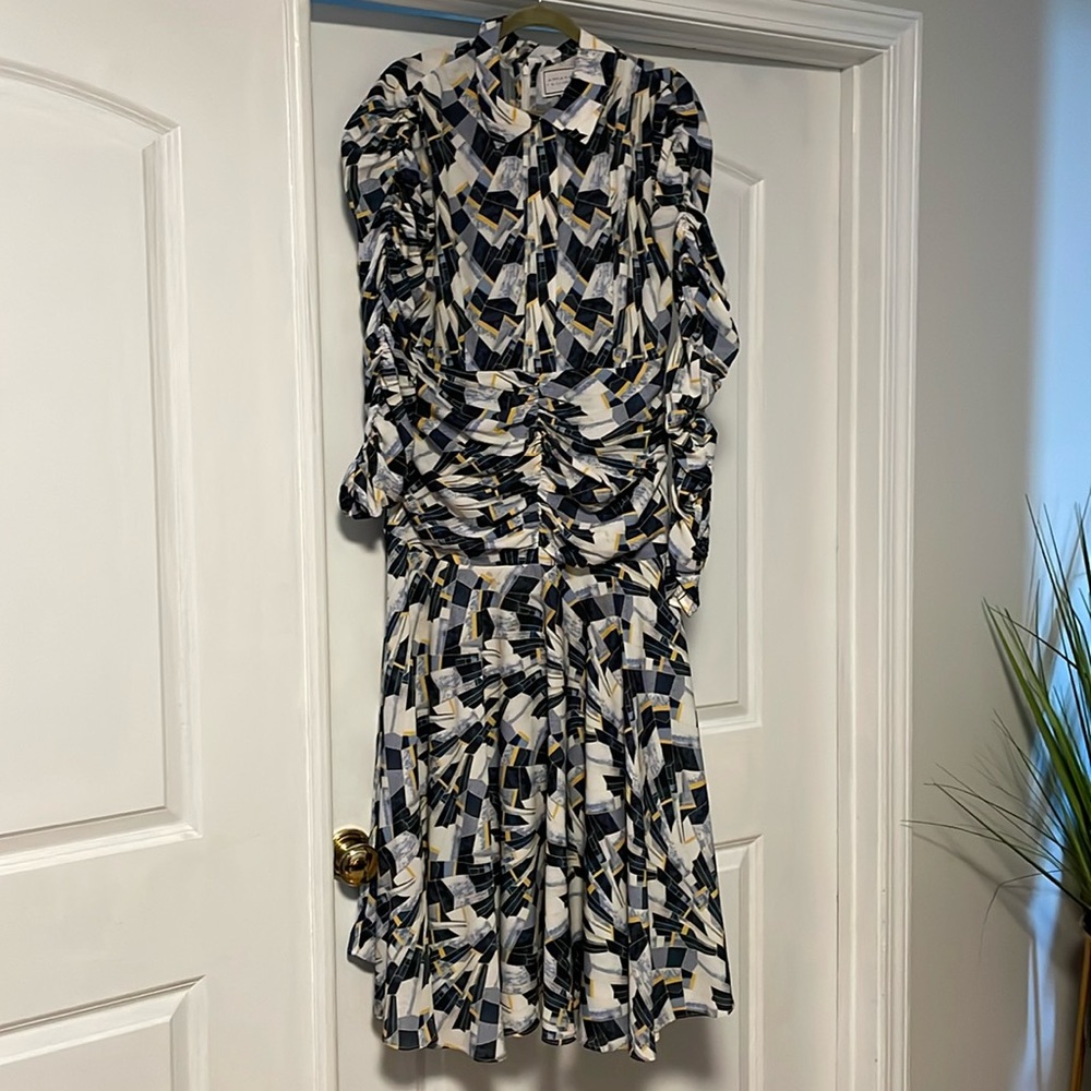 Apparalel dress